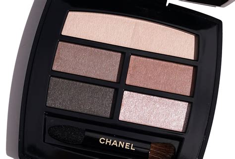 chanel eyeshadow reviews|Chanel les beiges natural eyeshadow.